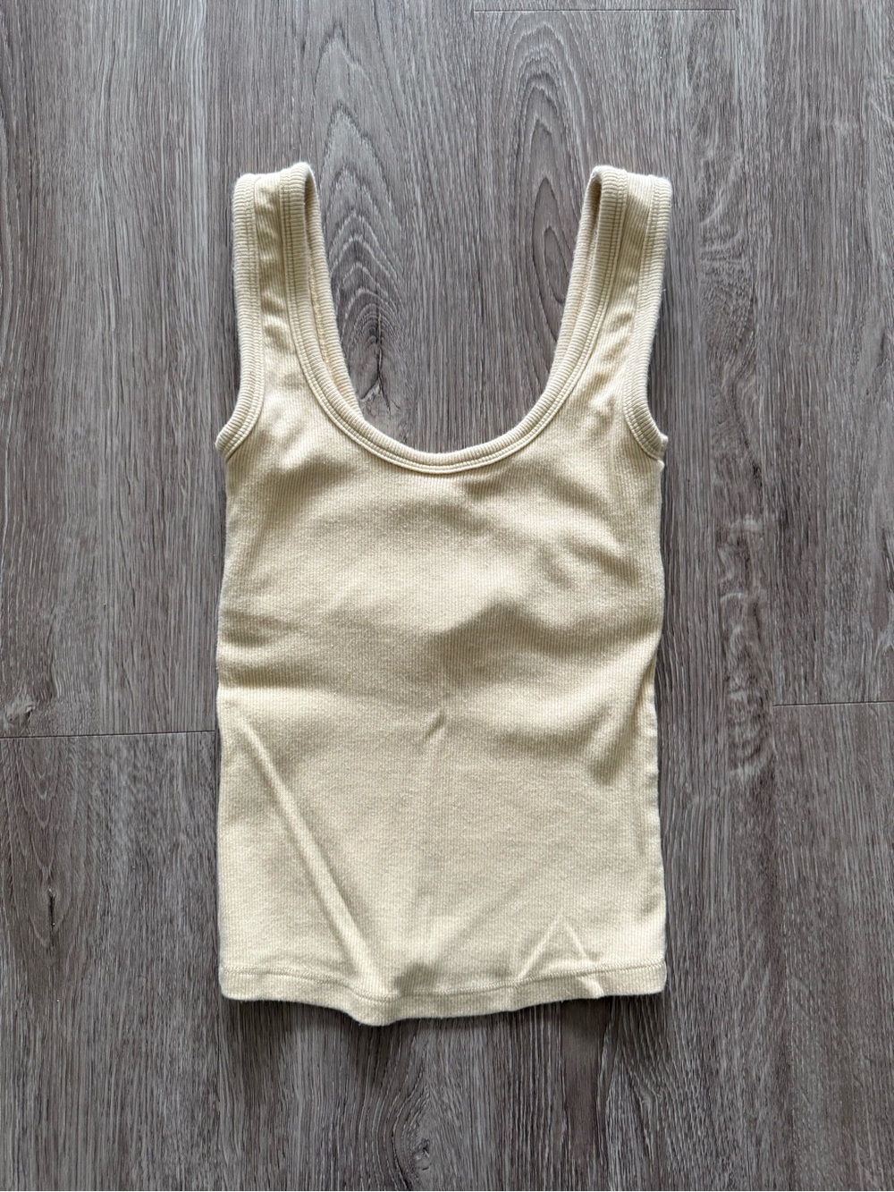 Abercrombie & Fitch Yellow Ribbed Scoop Tank